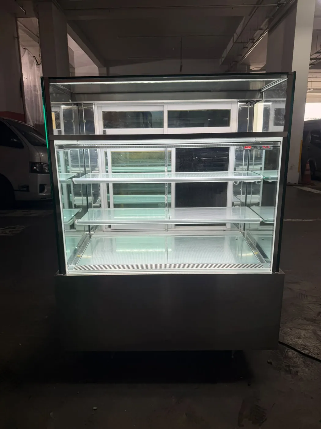 AANRS cake chiller rental Singapore, KINCO Three+One-Layer Cake Display Chiller P120L3+1-S-C (White LED / 120cm / Steel Finishing), in use at a real Singapore event